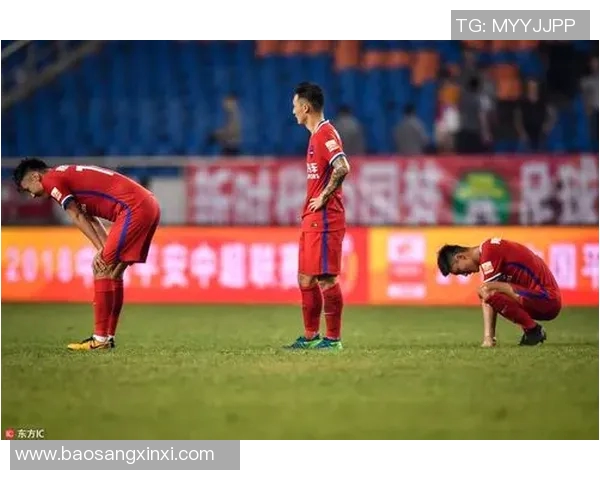 重庆网球队实力引发热议球迷对其表现与未来发展展开激烈讨论