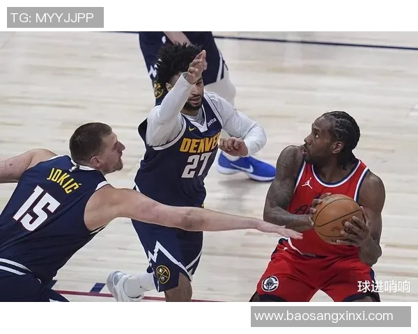 勇士与老鹰激战12月4日NBA赛场精彩对决引发球迷热情期待