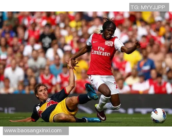 阿森纳与迪拜的精彩对决揭示足球魅力与战术智慧的完美结合