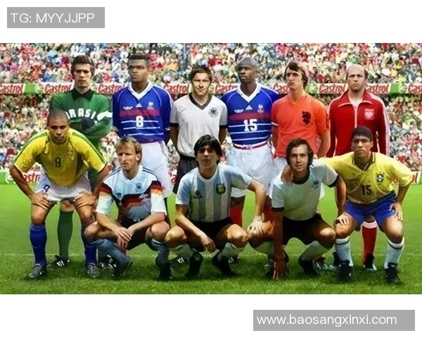 马丁内斯的传奇之路：从青涩少年到足球巨星的成长历程